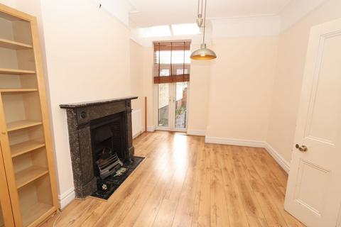 5 bedroom terraced house for sale, Barton Road, Stretford, M32