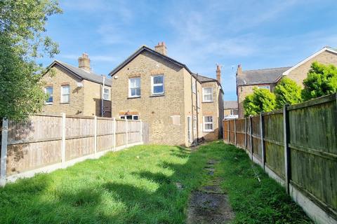 3 bedroom terraced house for sale, Baddow Road, Chelmsford, Essex CM2