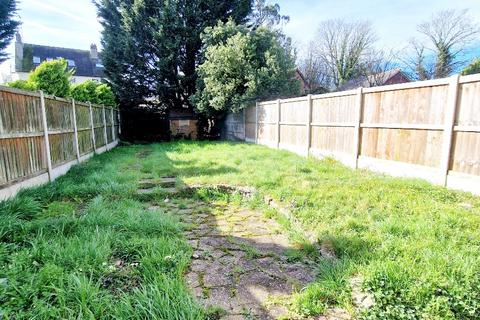 3 bedroom terraced house for sale, Baddow Road, Chelmsford, Essex CM2