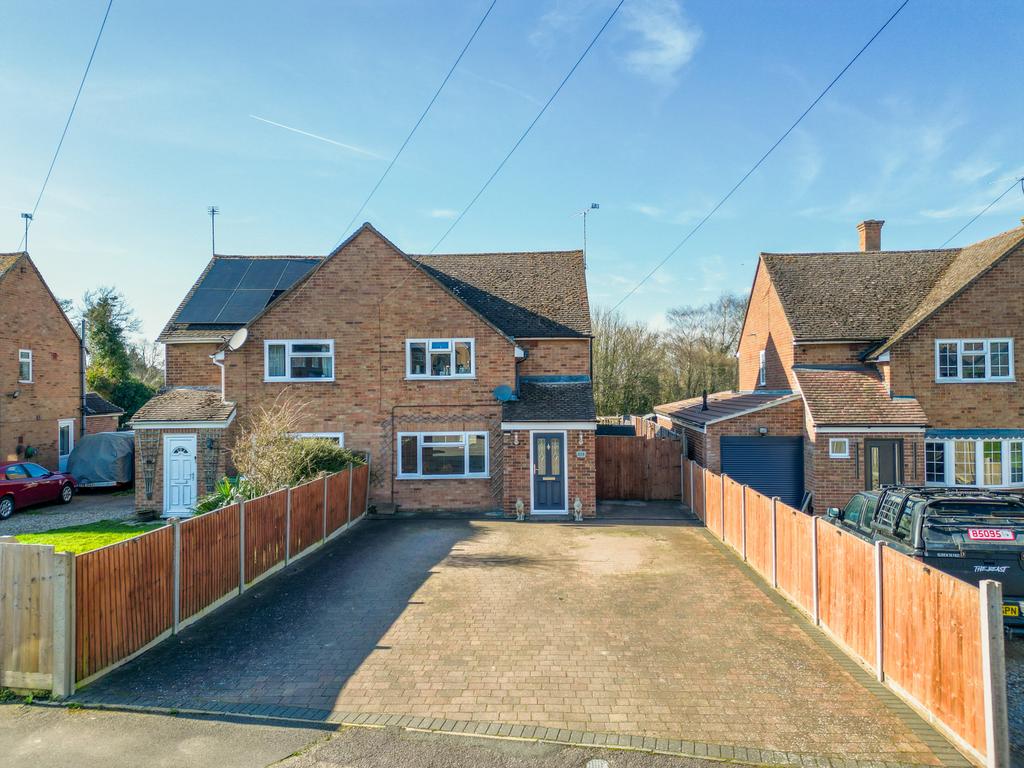 Maud Janes Close, Ivinghoe