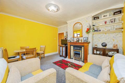 4 bedroom terraced house for sale, Gordon Street, Burton-On-Trent