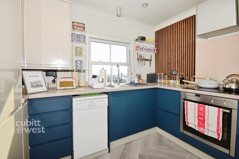 undefined, London Road Arundel BN18