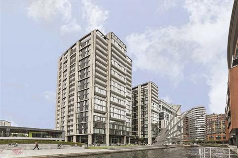 Studio to rent, Merchant Square East, London W2