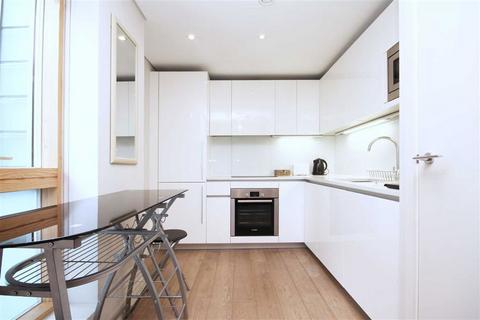 Studio to rent, Merchant Square East, London W2