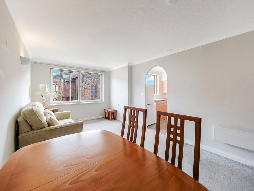Living/Dining Room