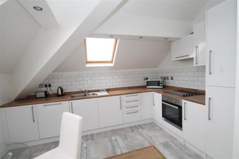 2 bedroom flat to rent, North Thirteenth Street, Milton Keynes MK9