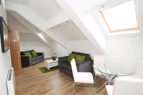 2 bedroom flat to rent, North Thirteenth Street, Milton Keynes MK9