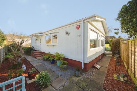 2 bedroom park home for sale, Shirkoak Park, Woodchurch, Ashford