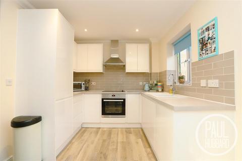 3 bedroom house for sale, Rectory Road, Kirkley, NR33