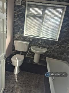 undefined, Rutland St, Grimsby, DN32