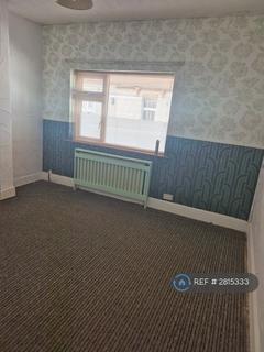 undefined, Rutland St, Grimsby, DN32