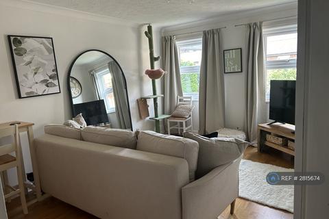 1 bedroom flat to rent, Aldershot, Hampshire, GU11