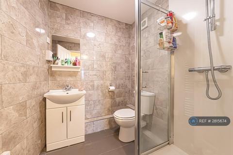 undefined, Aldershot, Hampshire, GU11