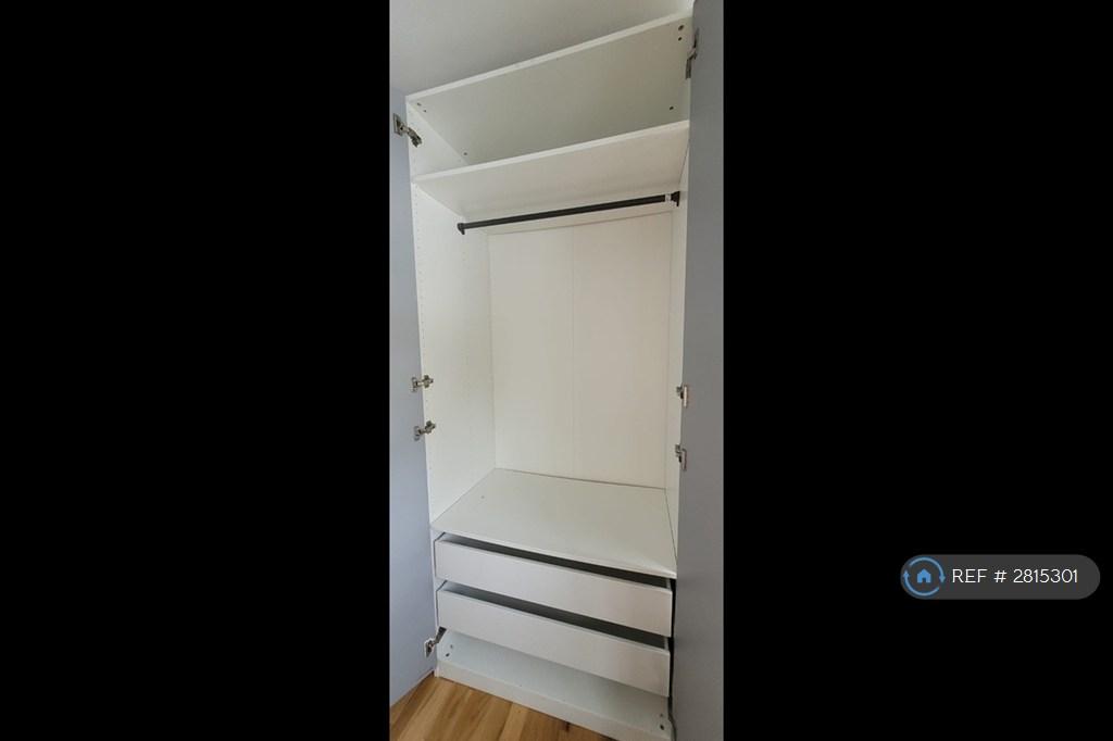 Massive Mirror Doors Double Wardrobe
