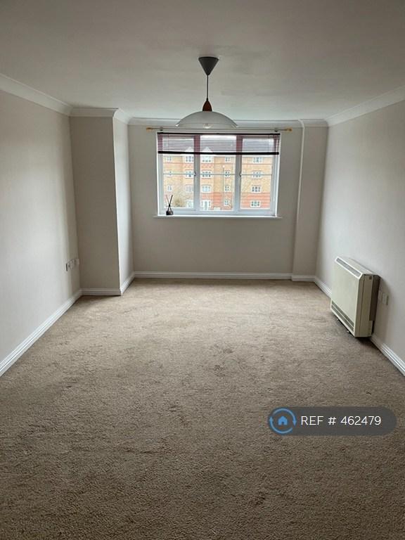 Lounge/Diner 6.4 m x 3.21 m