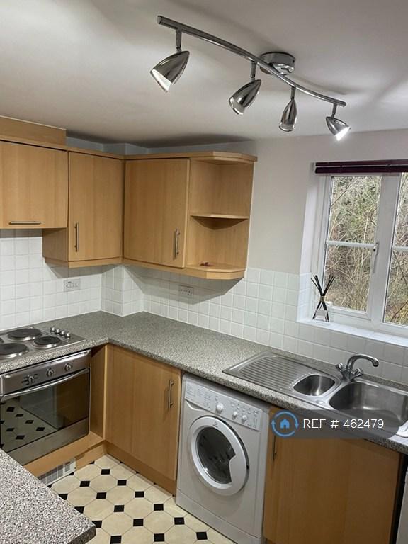 Kitchen 3.6m x 2.3m