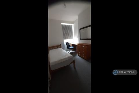 5 bedroom terraced house to rent, Tewkesbury Street, Cardiff, CF24
