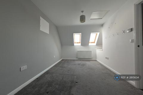 3 bedroom semi-detached house to rent, Dominion Road, Doncaster, DN5