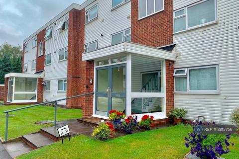2 bedroom flat to rent, Tennis Court, Birmingham, B30