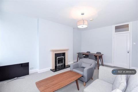 1 bedroom flat to rent, Heathfield Court, London, W4