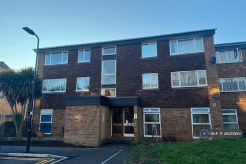 undefined, Perivale, Greenford, UB6