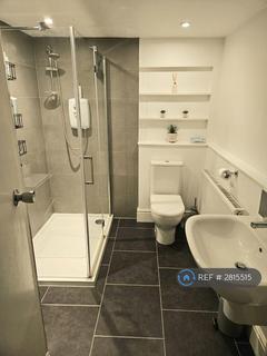 undefined, Ravenswood Avenue, Surbiton, KT6
