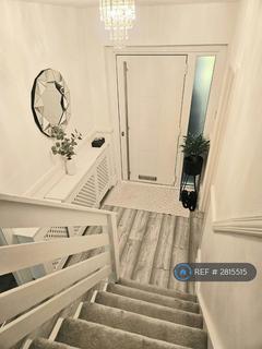 undefined, Ravenswood Avenue, Surbiton, KT6
