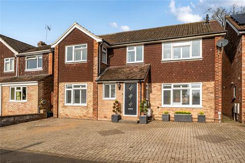 undefined, Bell Meadow Road, Hook RG27