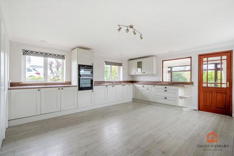 2 bedroom detached bungalow for sale, Tregender Road, Penzance TR20