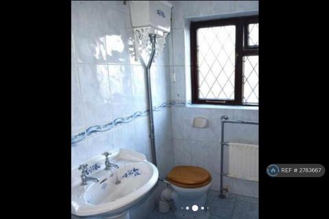 undefined, Pound Lane, Basildon, SS13