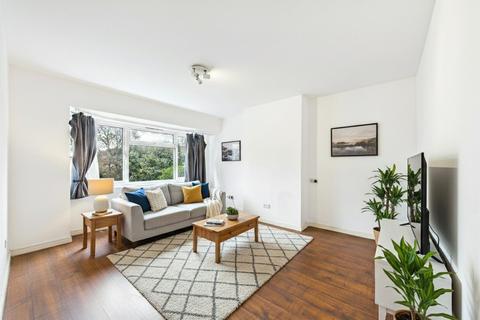 2 bedroom maisonette for sale, Larchfield Road, Maidenhead, Berkshire, SL6