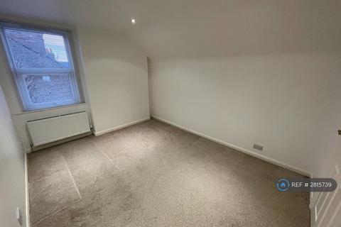 undefined, London Road, Luton, LU1