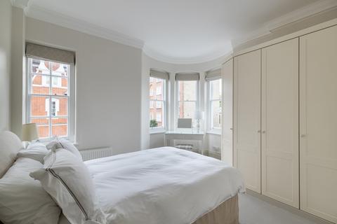 2 bedroom flat for sale, Sloane Court West, London SW3