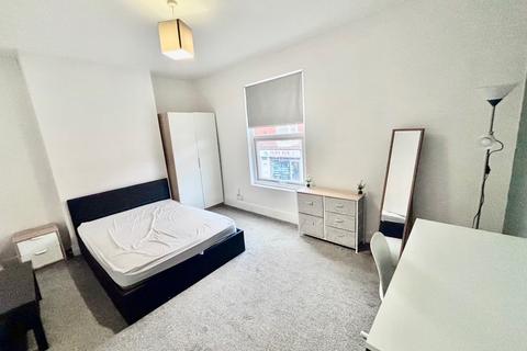 undefined, Victoria Road, Middlesbrough, TS1