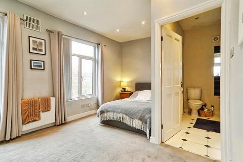 undefined, Woodville Terrace, Horsforth, Leeds