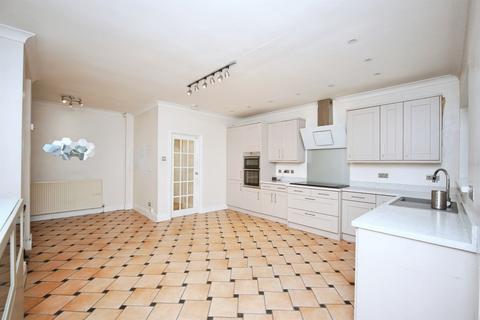 4 bedroom semi-detached house for sale, Bills Lane, Shirley, SOLIHULL