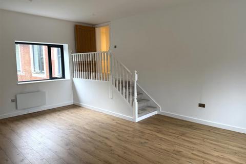 2 bedroom apartment to rent, Borough Road, Godalming