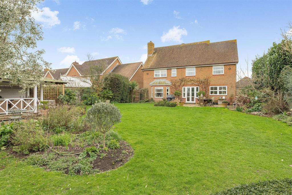 Birkdale Close, Molehill Road, Chestfield, Whitsta