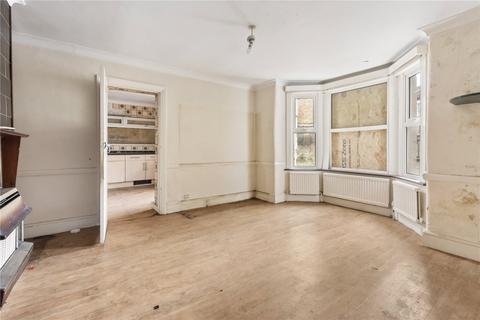 5 bedroom end of terrace house for sale, Boundaries Road, London, SW12