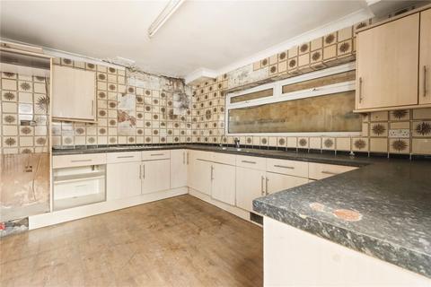 5 bedroom end of terrace house for sale, Boundaries Road, London, SW12