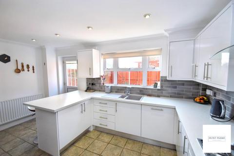 4 bedroom terraced house for sale, St. Lawrence Mews, Eastbourne BN23