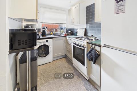 2 bedroom terraced house to rent, 28, Church Street, Barnsley, S72 8JZ