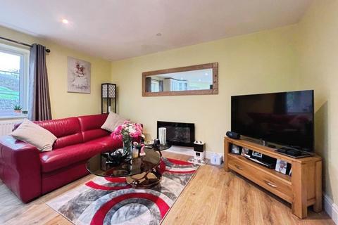 undefined, Parsons Close, Dursley