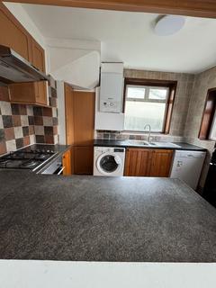 3 bedroom semi-detached house to rent, Harrow, HA2