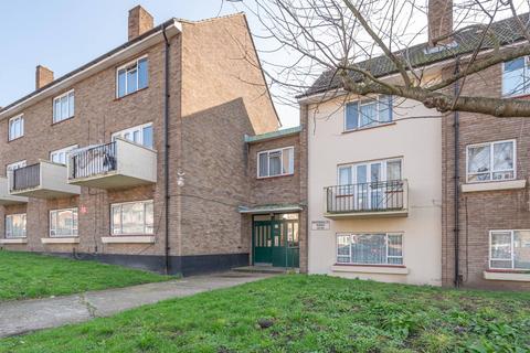 undefined, Woodville Road, Thornton Heath, CR7