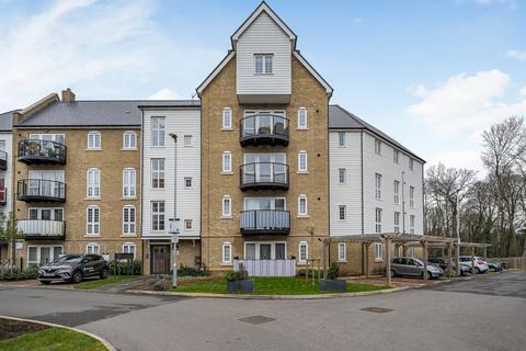 1 bedroom flat for sale, Wells House, Gunpowder Road, Worcester Park, KT4