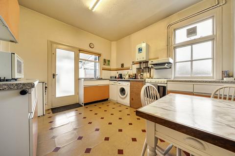 3 bedroom detached house for sale, Winn Road, London