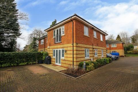 undefined, Bracknell RG12