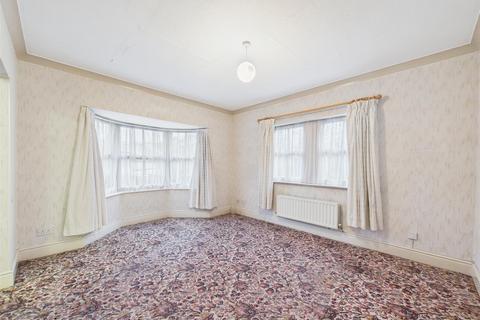 2 bedroom apartment for sale, Castledene Court, Gosforth