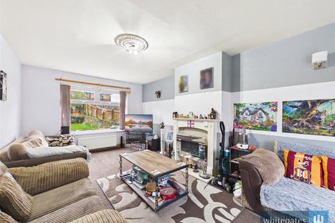 3 bedroom semi-detached house for sale, Wallingford Mount, Allerton, Bradford, West Yorkshire, BD15